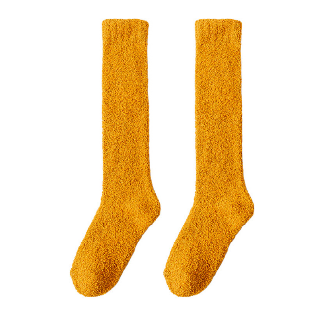 Hendrano™ Extra-Long Coral Fleece Winter Socks for Cozy Feet