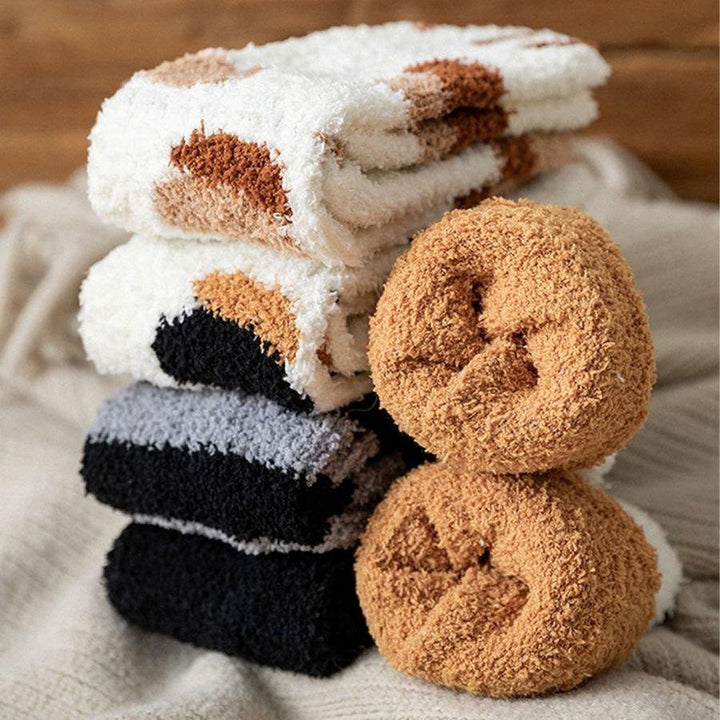 Hendrano™ Cozy Cat Paw Socks in Soft Coral Fleece, One Size Fits Most