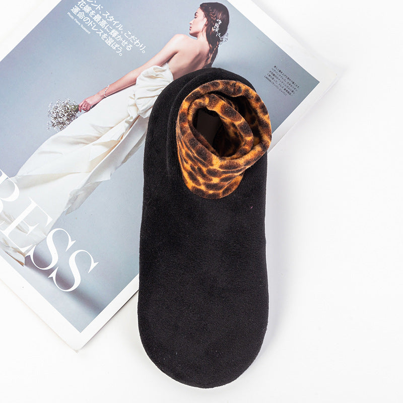 Hendrano™ Non-Slip Grip Socks with Silicone Sole for Men and Women