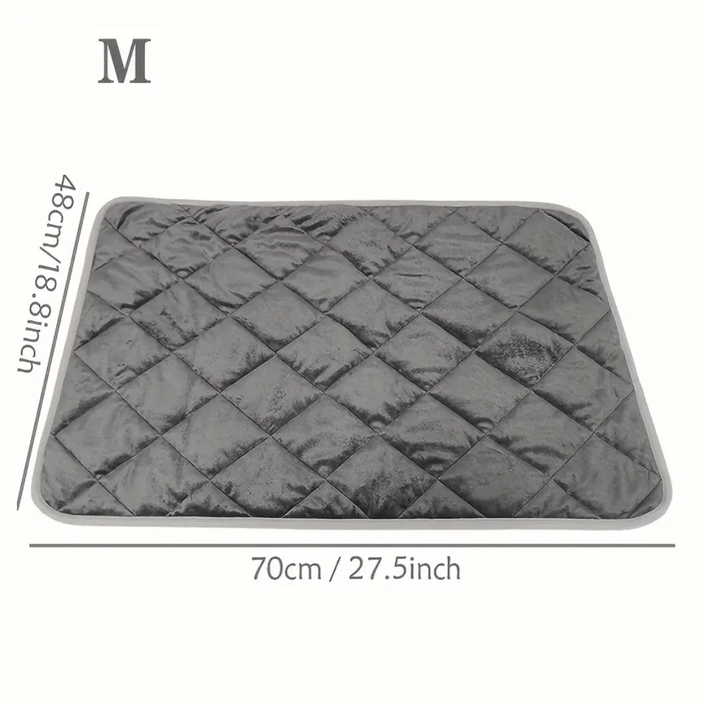 Hendrano™ Self-Warming Pet Pad with Non-Slip Base for Dogs and Cats