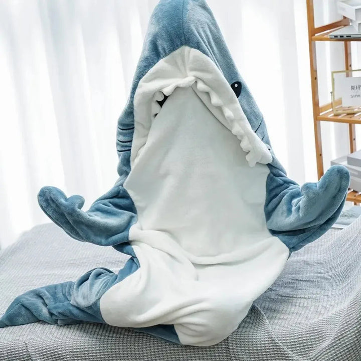Hendrano™ Soft Flannel Shark Hoodie Blanket with Leg Wrap