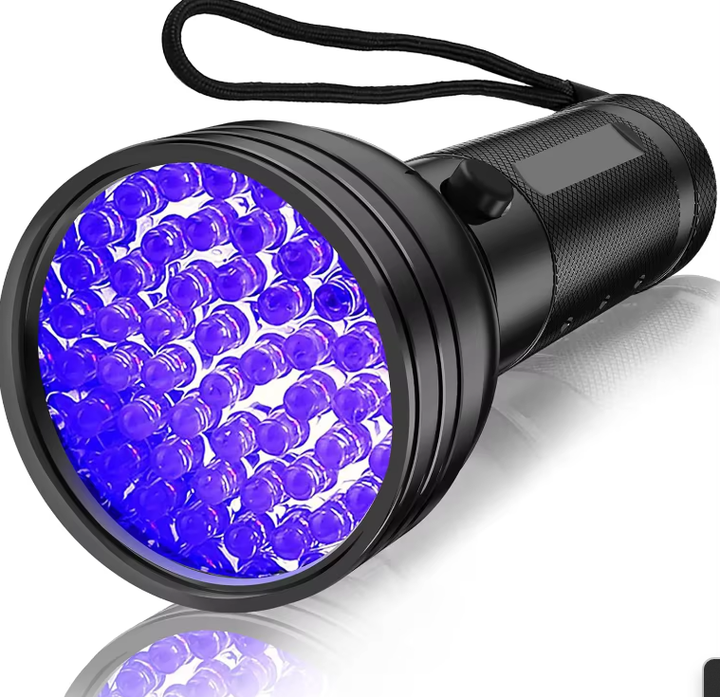 Hendrano™ UV Flashlight with 51 LEDs for Finding Pet Urine and Stains