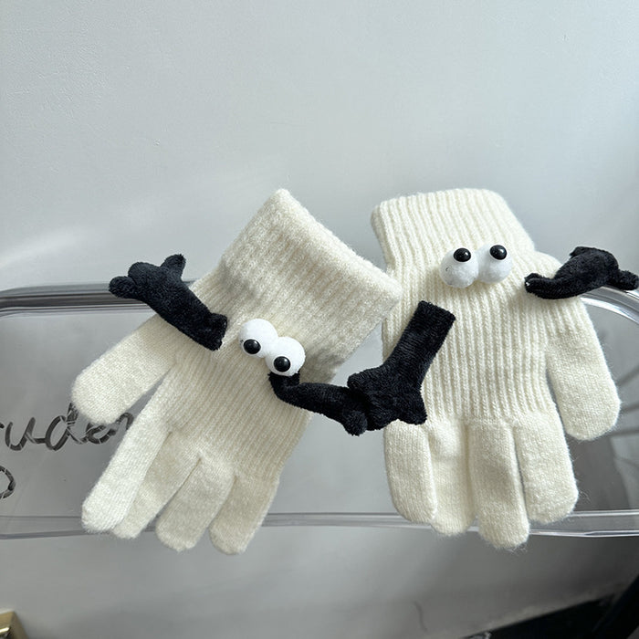 Hendrano Magnetic Couple Gloves That Hold Hands