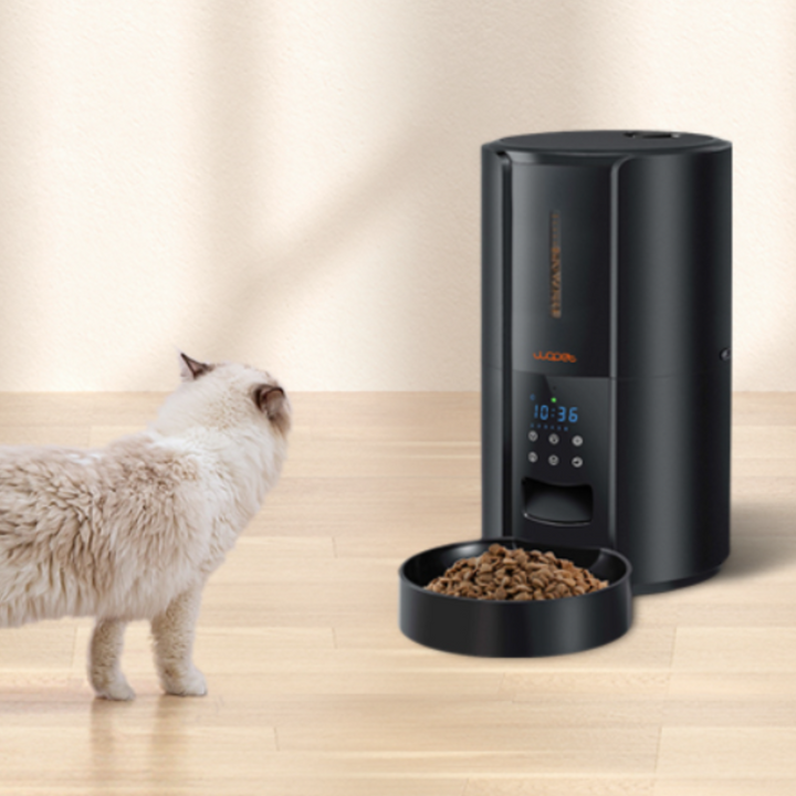 Large Automatic Pet Feeder with Timer and Voice Recorder