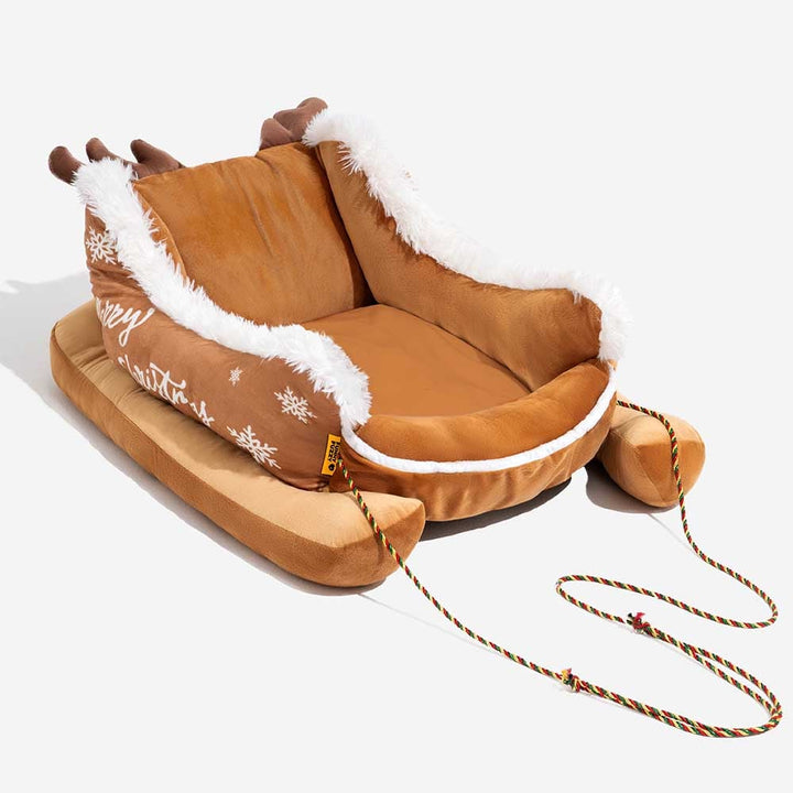 Hendrano™ Sleigh-Shaped Dog Bed with Plush Faux Fur for Cozy Winters