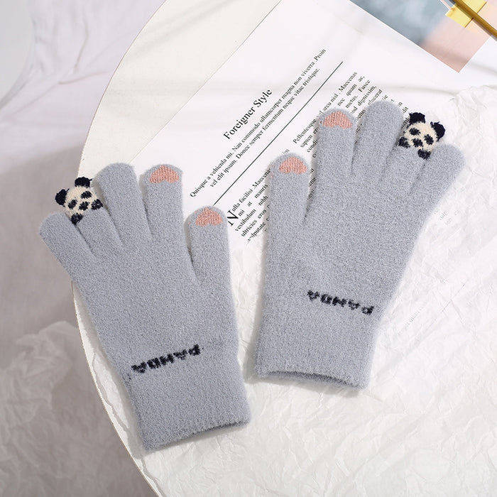 Hendrano Knit Touchscreen Gloves with a Tiny 3D Panda