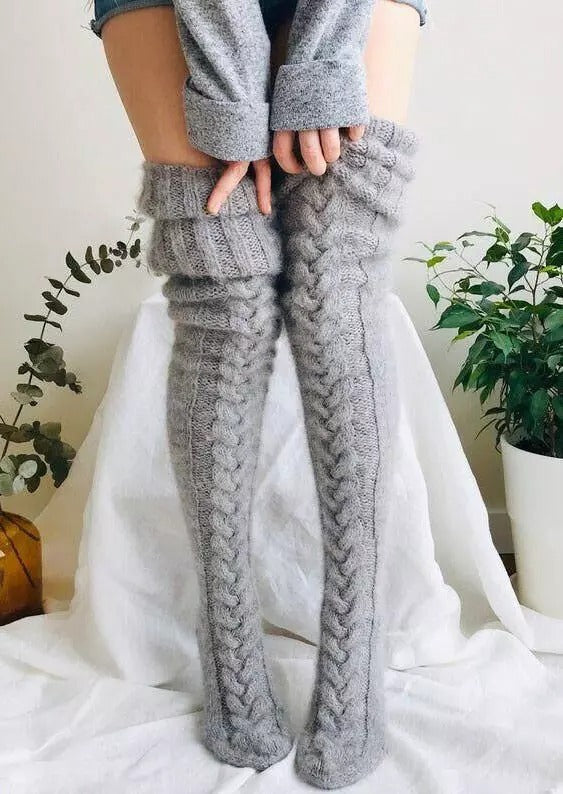 Extra-Long Over-the-Knee Knit Socks for Boots and Skirts