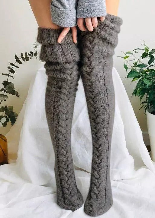 Extra-Long Over-the-Knee Knit Socks for Boots and Skirts