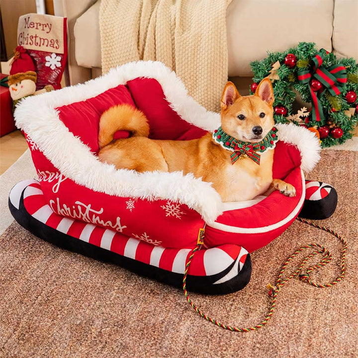 Hendrano™ Sleigh-Shaped Dog Bed with Plush Faux Fur for Cozy Winters