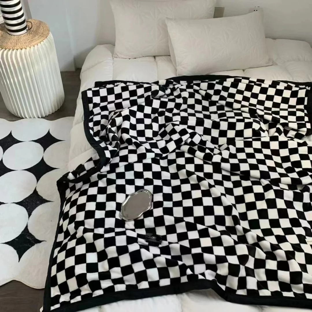 Soft Flannel Throw Blanket for Cozy Couch Nights