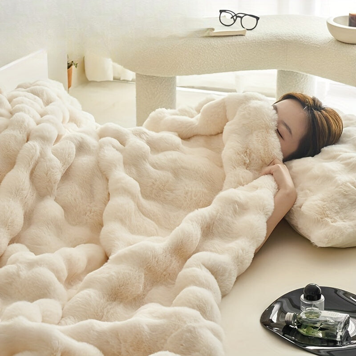 Double-Sided Fleece Blanket in Silky Faux Rabbit Fur
