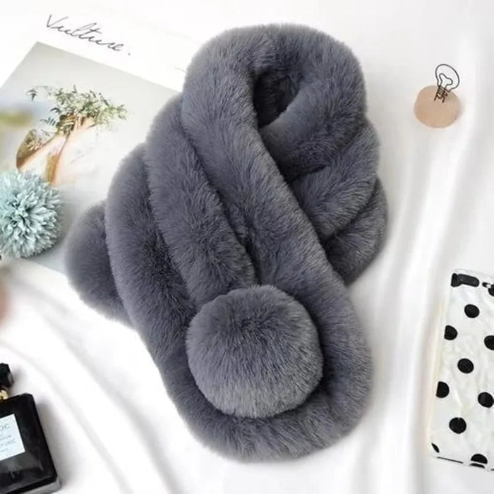 Hendrano™ Plush Faux Fur Loop Scarf – Soft, Cozy Neck Warmer