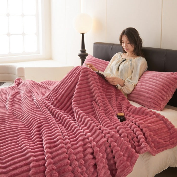 Hendrano Ribbed Faux Rabbit Fur Blanket, Anti-Static