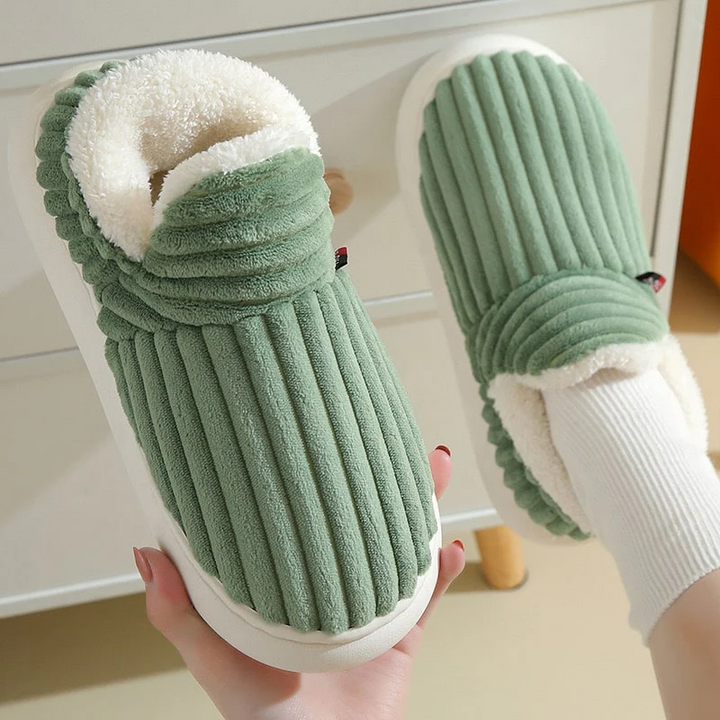 Hendrano™ Fuzzy Fleece Slippers with Thick Cushioned Non-Slip Sole