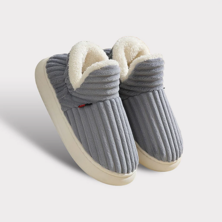 Hendrano™ Fuzzy Fleece Slippers with Thick Cushioned Non-Slip Sole