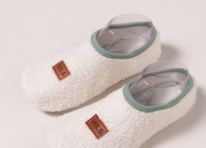 Hendrano Fleece-Lined Slipper Socks with Non-Slip Silicone Sole