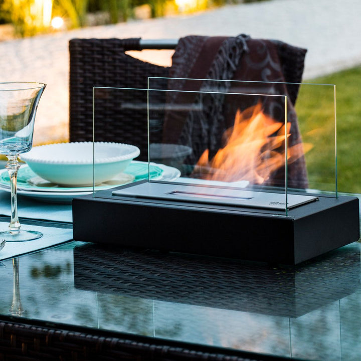Modern Indoor/Outdoor Fire Feature – Elegant Ambiance