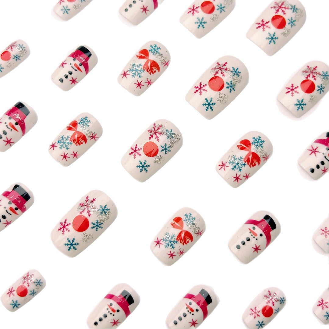 Hendrano™ Winter Press-On Nails with Snowman and Snowflake Designs