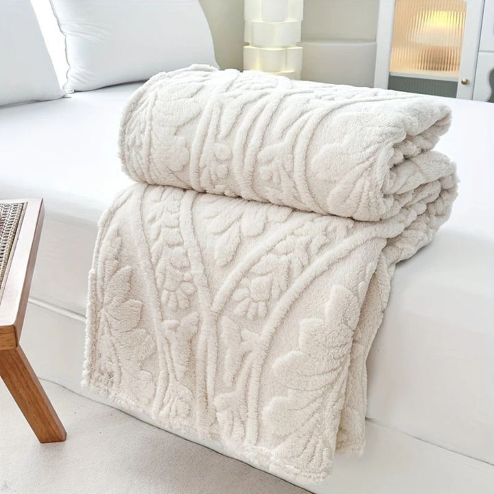 Geometric Jacquard Fleece Throw with French-Inspired Texture