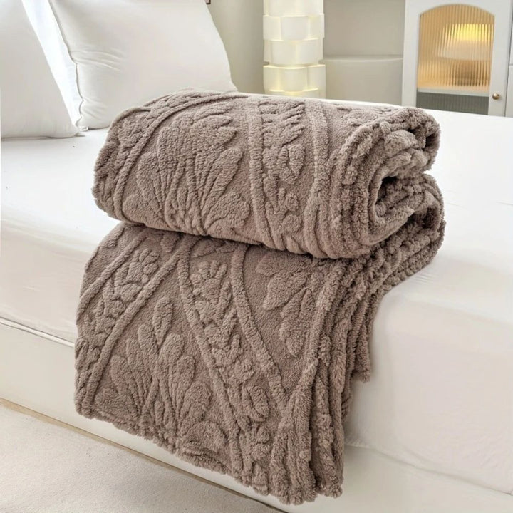 Geometric Jacquard Fleece Throw with French-Inspired Texture