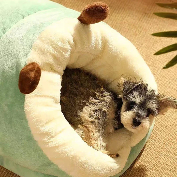 Slipper-Shaped Fleece Dog Bed – Foldable and Washable