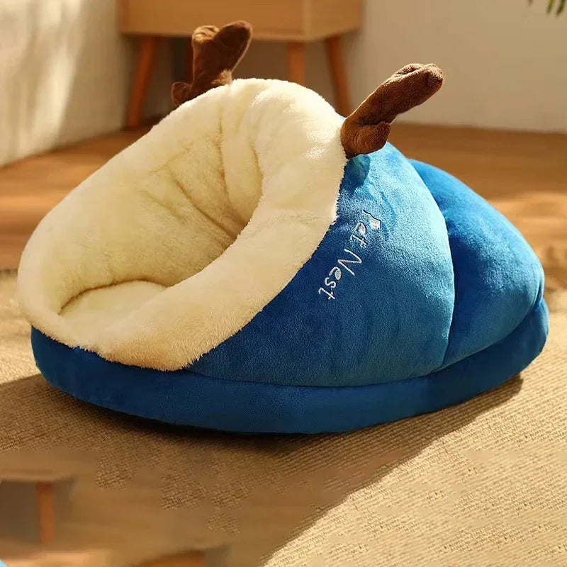 Slipper-Shaped Fleece Dog Bed – Foldable and Washable