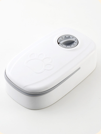 Hendrano Timed Pet Feeder with Dial Timer Lid