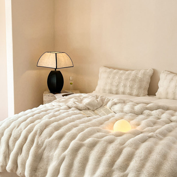 Plush bubble texture faux fur blanket