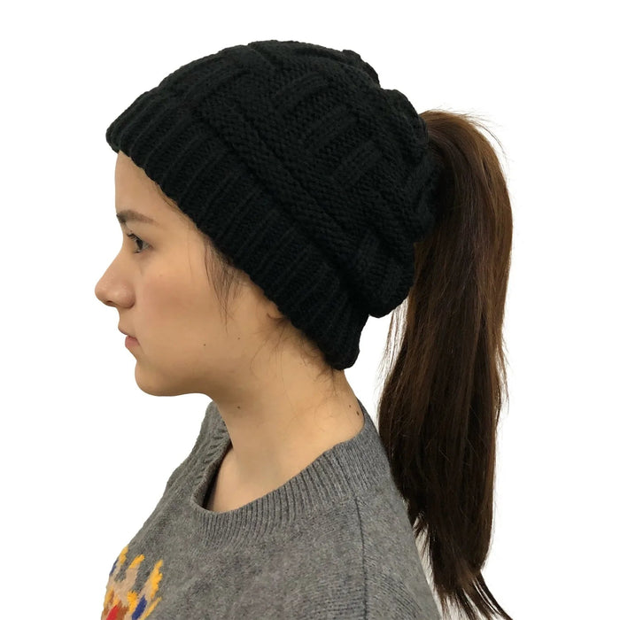 Hendrano™ Women's Cable Knit Ponytail Beanie with Messy Bun Opening