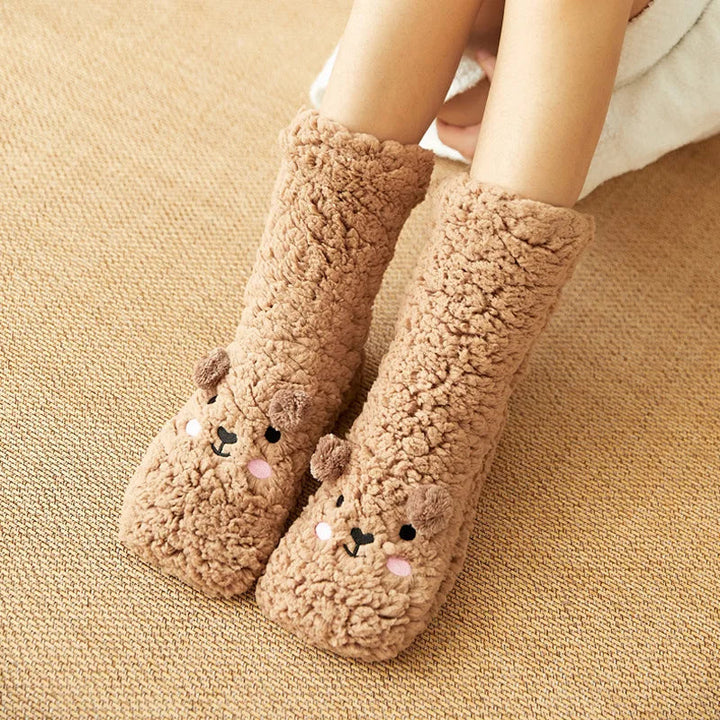 Hendrano™ Cute Bear Fleece Socks with Non-Slip Gripper Sole