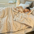 Hendrano™ Thick Coral Fleece Blanket with Playful Turtle Velvet Texture