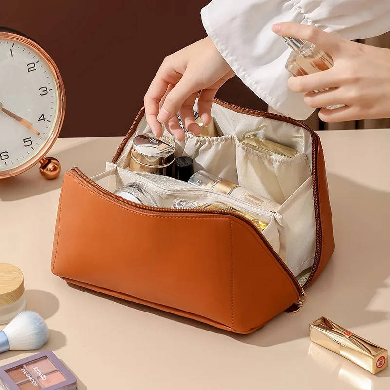 Hendrano™ Waterproof Travel Makeup Bag That Opens Flat