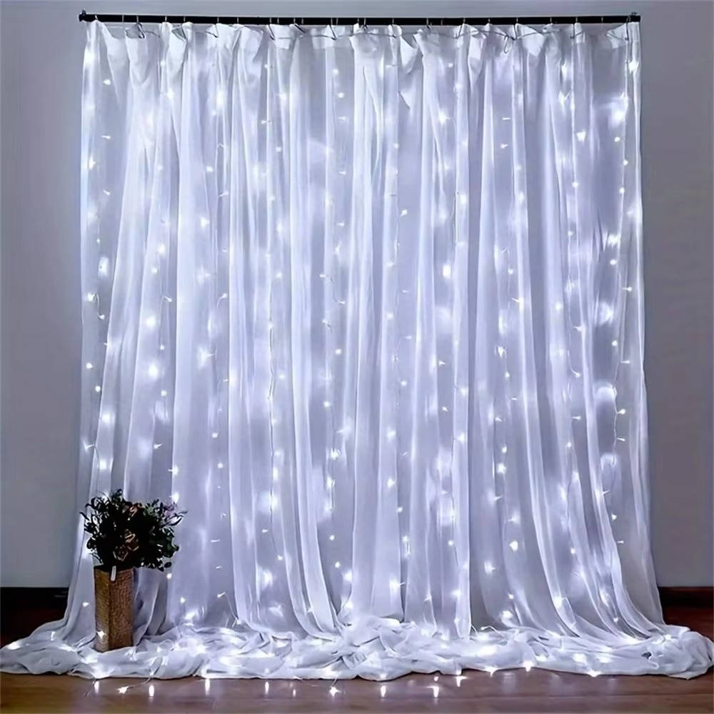 Hendrano™ USB LED Curtain Lights with Remote for Walls and Windows