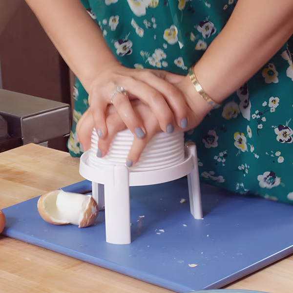 Hard Boiled Egg Peeler Tool – Peel Eggs Fast and Mess-Free