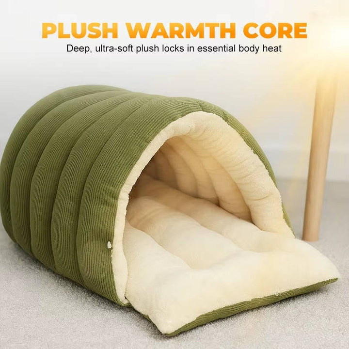 Hendrano™ Enclosed Winter Cat Bed with Soft Fleece Lining and Washable Cover
