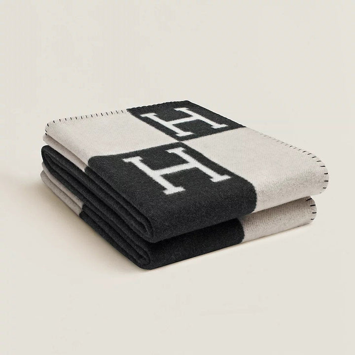 Cotton Couch Throw Blanket for Cozy Evenings at Home