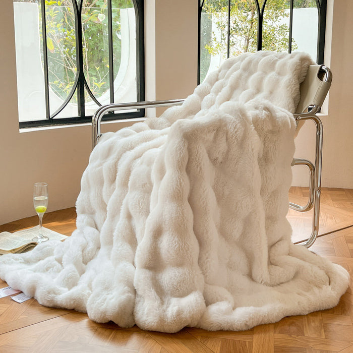 Hendrano Bubble Faux Rabbit Fur Throw Blanket, Extra Plush