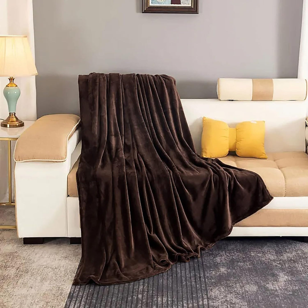 Faux Fur Fleece Throw Blanket with a Mink-Soft Feel