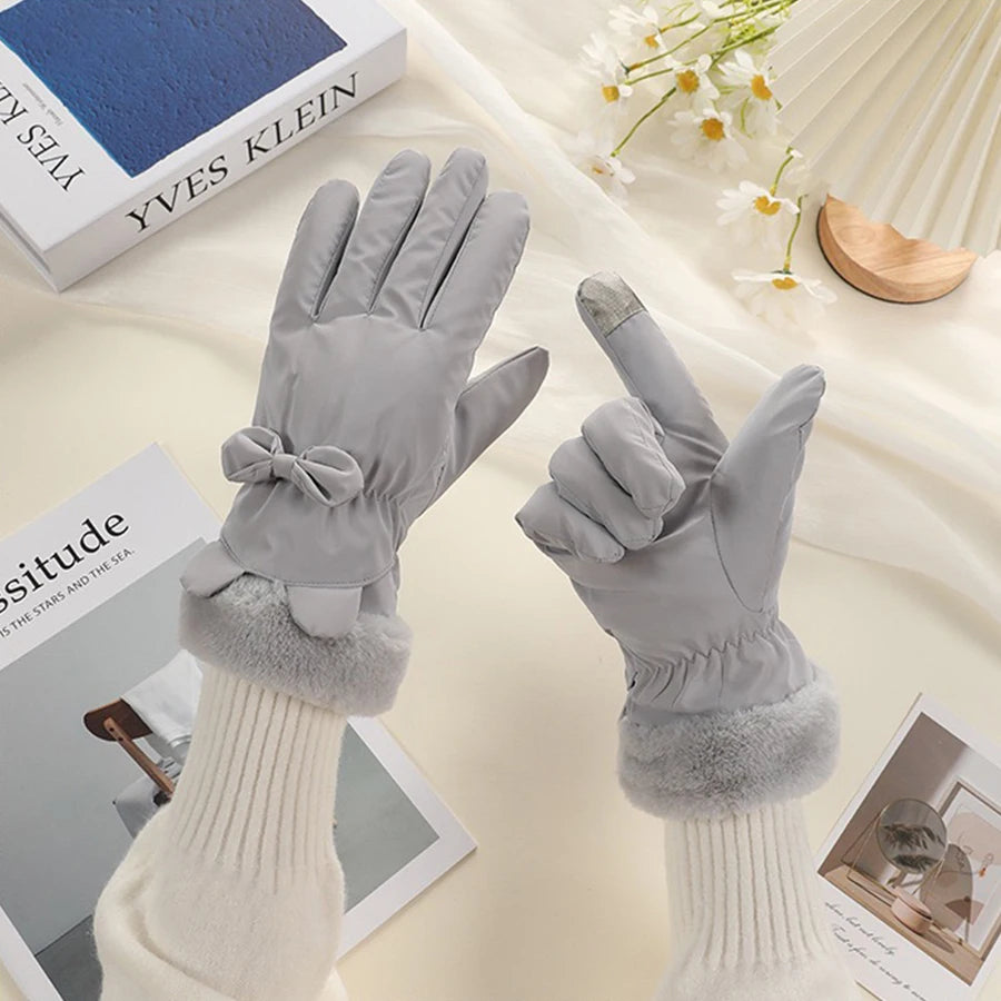Hendrano™ Elegant Touchscreen Winter Gloves for Women with Bow Accent