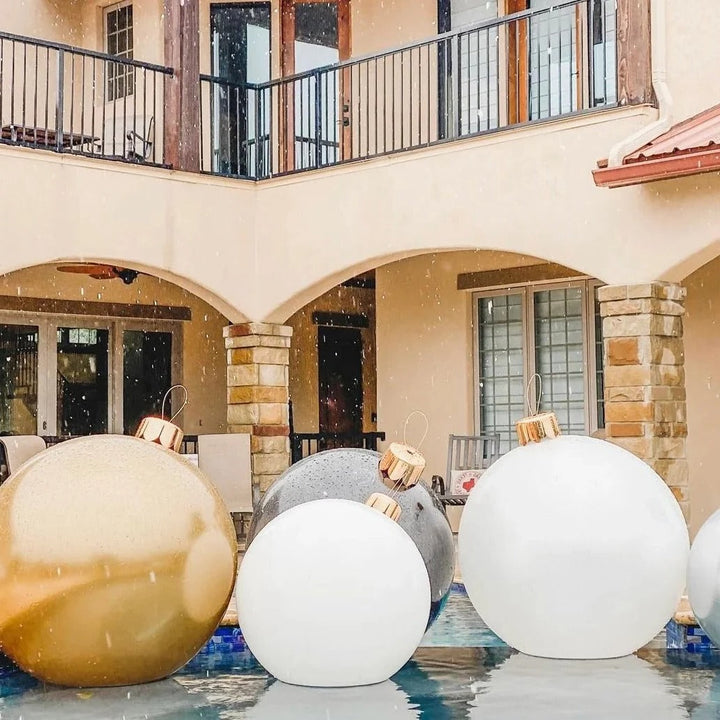 Hendrano™ Giant Inflatable Christmas Ball Ornament for Yard and Indoors