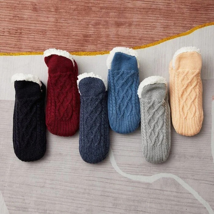 Hendrano™ Fleece-Lined Thermal Socks with Silicone Non-Slip Grips