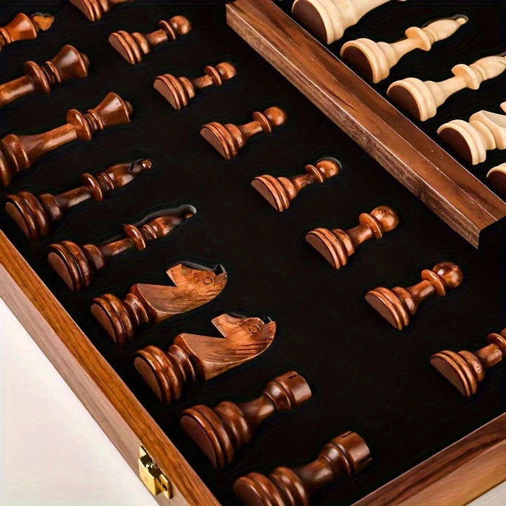 Hendrano™ Wooden Chess Set with 34 Pieces Including Two Extra Figures
