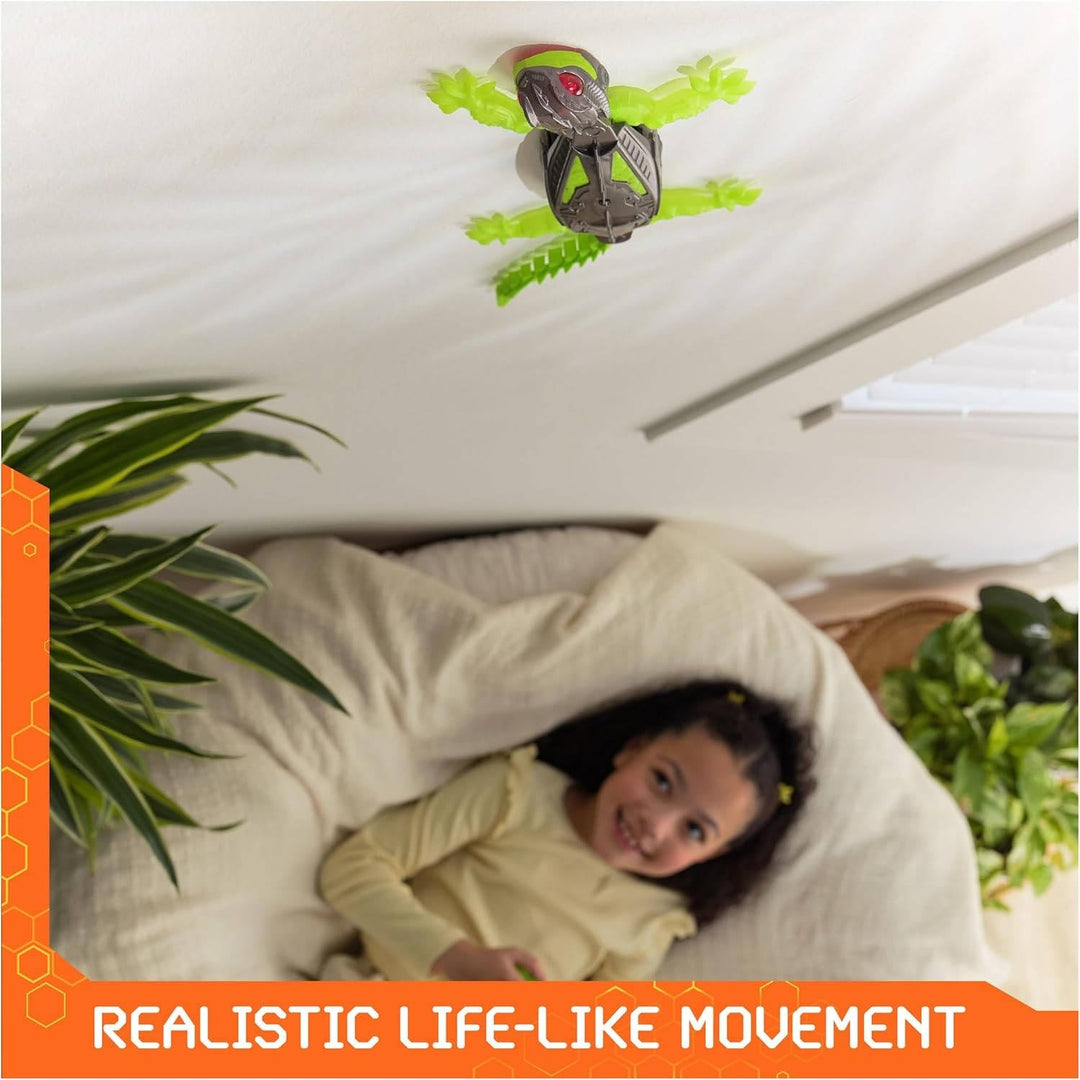 Hendrano™ Wall-Climbing RC Lizard Toy with Glowing LED Eyes