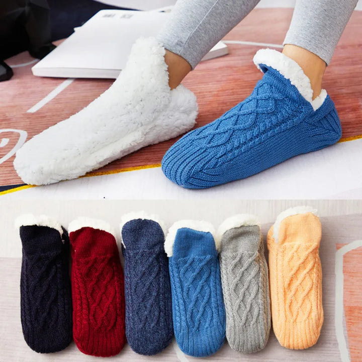 Hendrano™ Warm Cotton House Socks with Grippy Soles for Winter