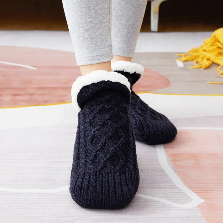 Hendrano™ Warm Cotton House Socks with Grippy Soles for Winter