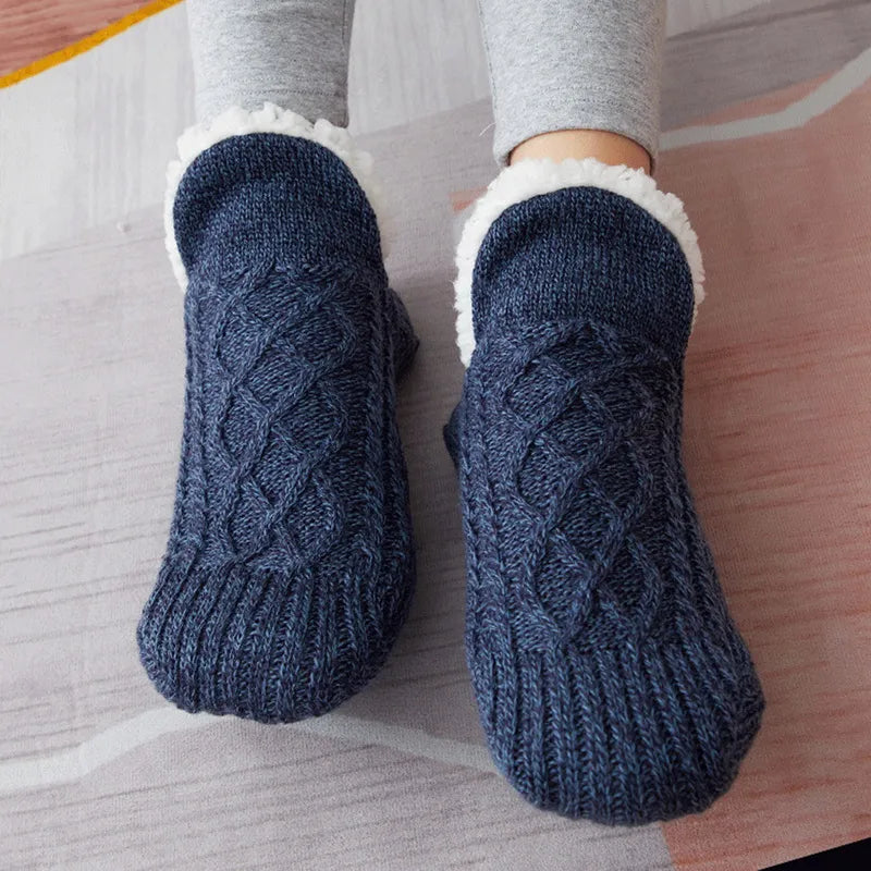 Hendrano™ Warm Cotton House Socks with Grippy Soles for Winter