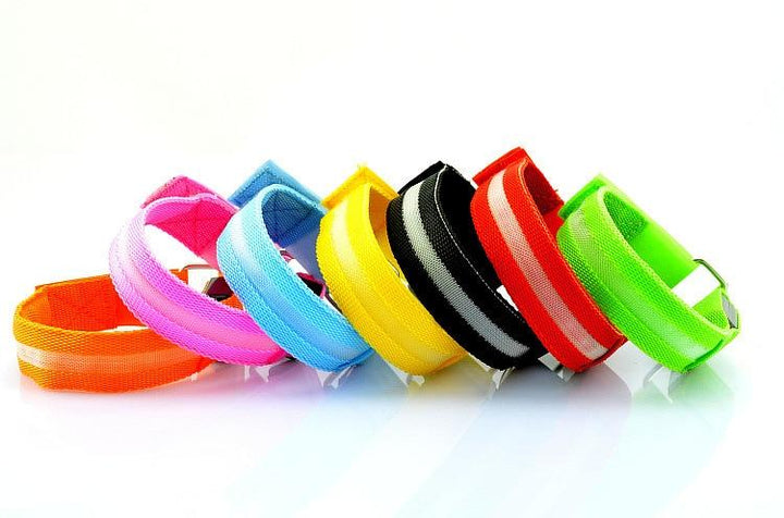 Hendrano™ Adjustable Light-Up LED Armband for Night Walks and Runs