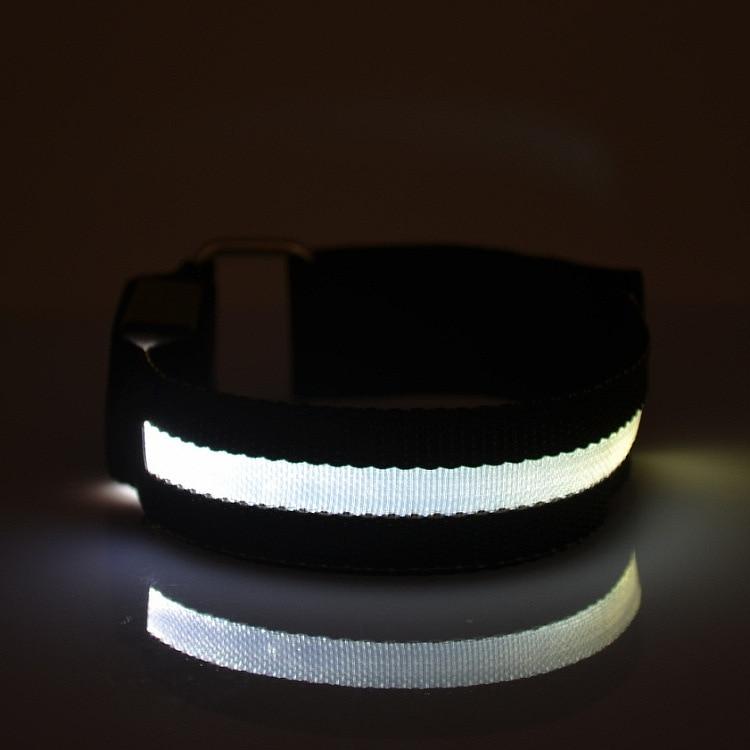 Hendrano™ Adjustable Light-Up LED Armband for Night Walks and Runs