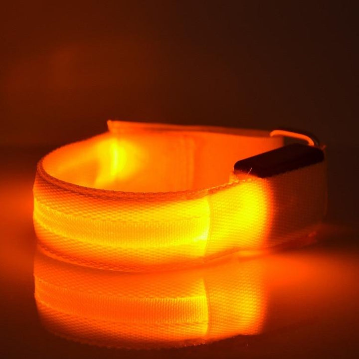 Hendrano™ Adjustable Light-Up LED Armband for Night Walks and Runs
