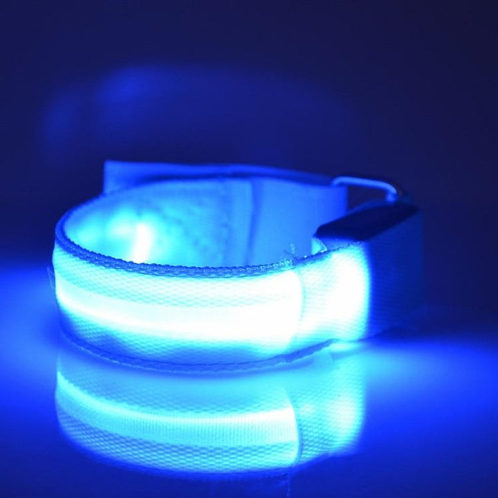 Hendrano™ Adjustable Light-Up LED Armband for Night Walks and Runs